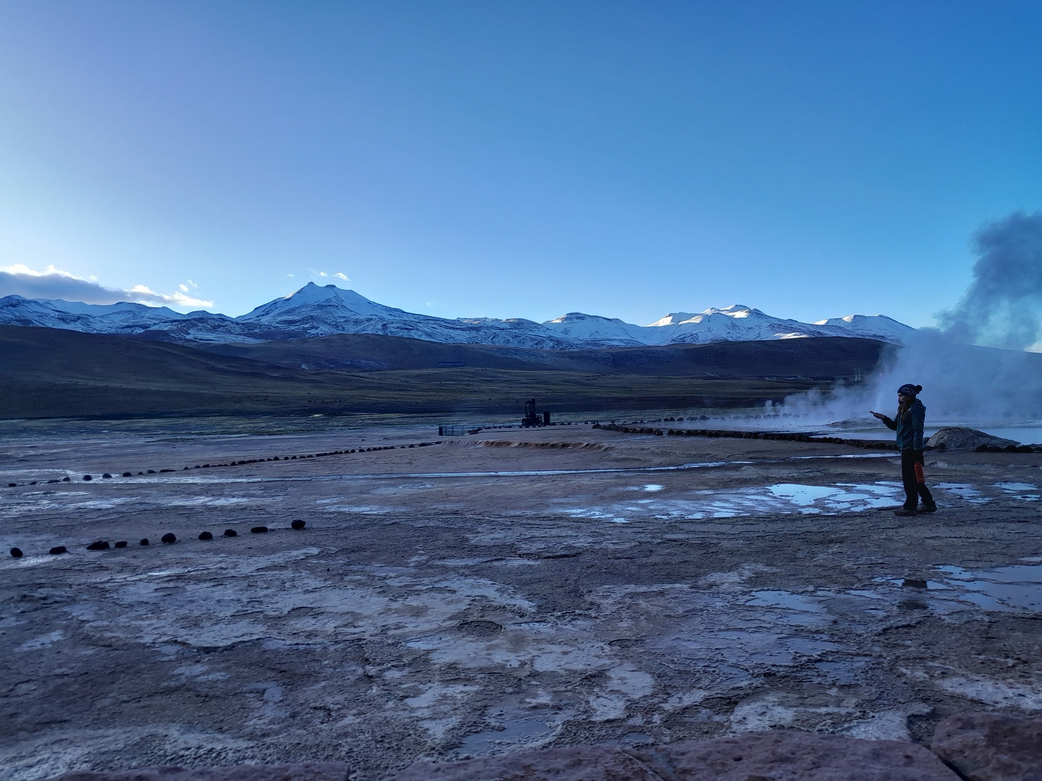 ছবির এই উষ্ণ প্রস্রবণকে বলা হয় ‘এল টাটিও গিজার’