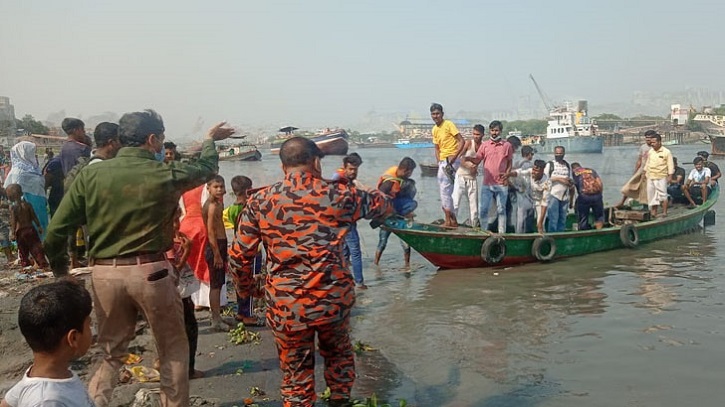 শীতলক্ষ্যায় লঞ্চডুবি, নিহতের সংখ্যা বেড়ে ৮