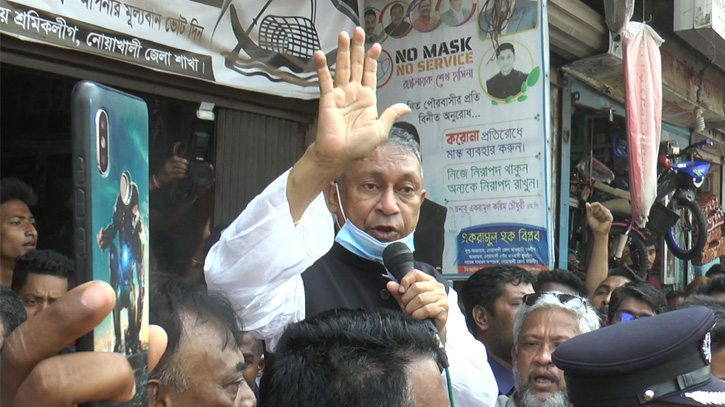 বাবার পর আপনাকে স্থান দিয়েছি, ইজ্জত রাখেনঃ ওবায়দুল কাদেরকে একরাম বাবার পর আপনাকে স্থান দিয়েছি, ইজ্জত রাখেনঃ ওবায়দুল কাদেরকে একরাম