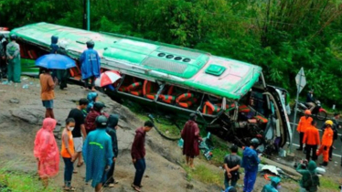 জিম্বাবুয়েতে বাস দুর্ঘটনায় নিহত ৩৫, আহত ৭১