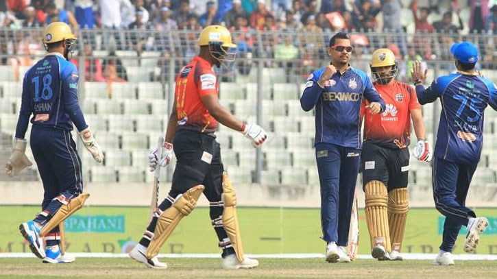 দর্শকশূন্য মাঠে বিপিএলের কথা ভাবছে বিসিবি দর্শকশূন্য মাঠে বিপিএলের কথা ভাবছে বিসিবি