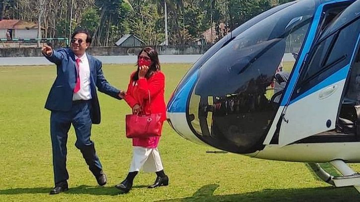 পিরোজপুরে শ্বশুরবাড়ি এলেন ইংল্যান্ডের রামসেটের মেয়র পিরোজপুরে শ্বশুরবাড়ি এলেন ইংল্যান্ডের রামসেটের মেয়র