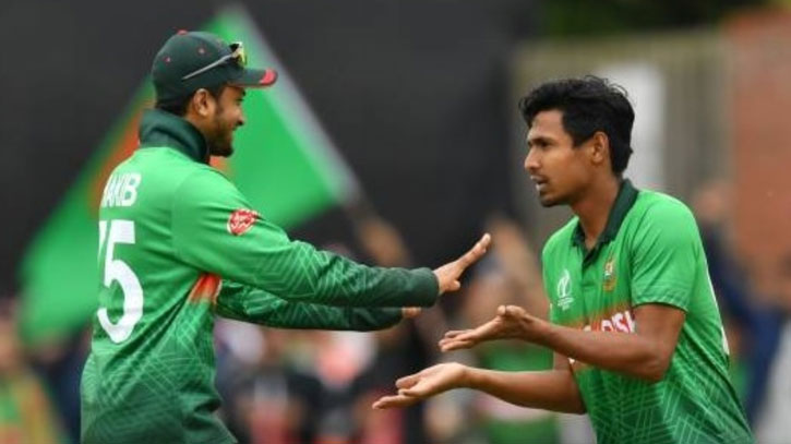 আইসিসি’র বর্ষসেরা টি-২০ দলে বাংলাদেশের এক আইসিসি’র বর্ষসেরা টি-২০ দলে বাংলাদেশের এক