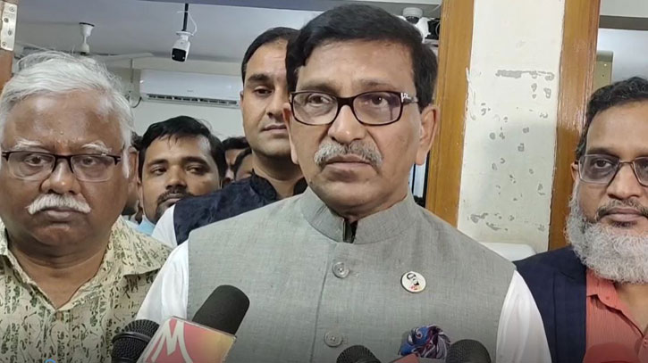 পণ্যের দাম নিয়ে কারসাজি করলেই কঠোর ব্যবস্থা: হানিফ
