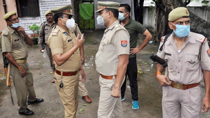 কলকাতায় অবৈধ প্রবেশঃ ২১ বাংলাদেশি গ্রেফতার