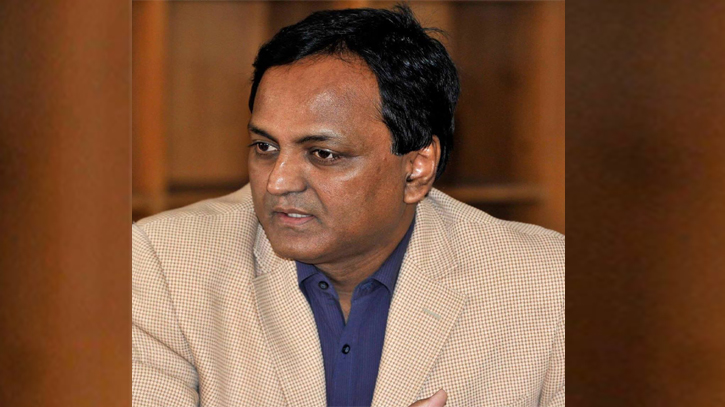 ‘মিডিয়ার সামনে কিছু না কিছু বলতেই হবে কেন?’ ‘মিডিয়ার সামনে কিছু না কিছু বলতেই হবে কেন?’