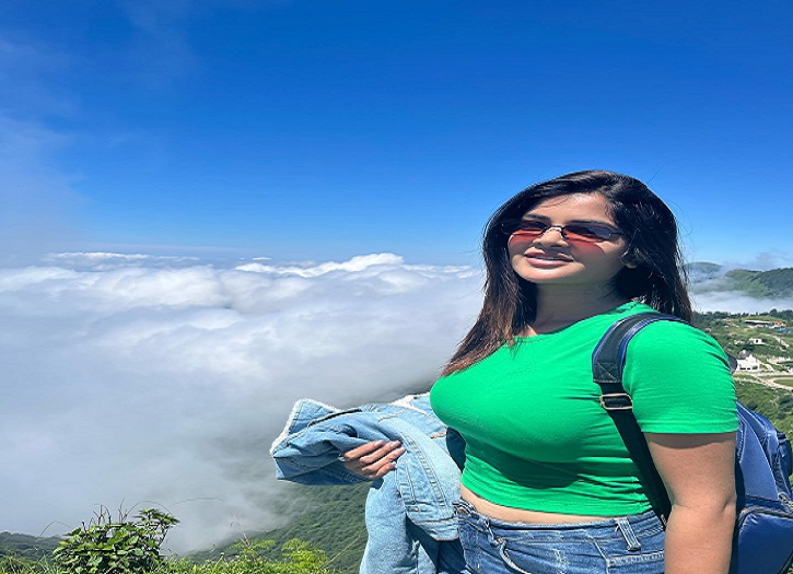 ভ্রমণ কন্যা মধুমিতা ভ্রমণ কন্যা মধুমিতা