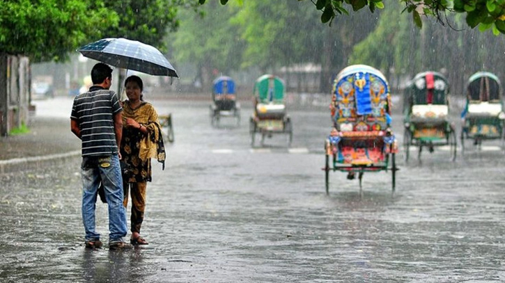 বৃষ্টির বদৌলতে কমেছে দূষণ, ঢাকার বায়ুমানের উন্নতি