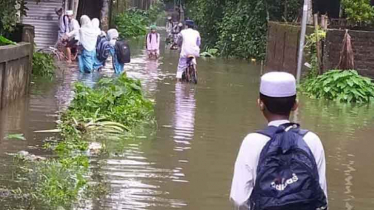 সিলেটে বন্যা পরিস্থিতির অবনতি, তলিয়ে যাচ্ছে নিচু এলাকা