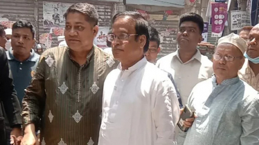 চিকিৎসা শেষে থাইল্যান্ড থেকে দেশে ফিরেছেন হাজী সেলিম
