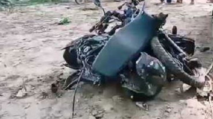 ব্রাহ্মণবাড়িয়ায় বাস চাপায় মোটরসাইকেল আরোহী নিহত ব্রাহ্মণবাড়িয়ায় বাস চাপায় মোটরসাইকেল আরোহী নিহত