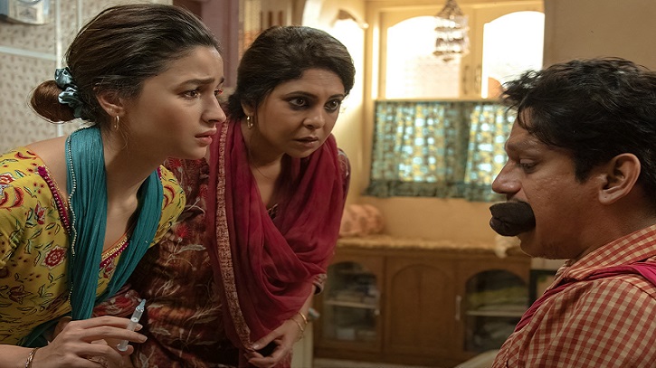 যে কারণে আলিয়ার ‘ডার্লিংস’ বয়কটের ডাক উঠেছে! যে কারণে আলিয়ার ‘ডার্লিংস’ বয়কটের ডাক উঠেছে!
