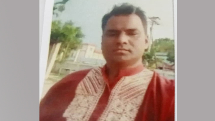 মারামারির মামলার তদন্ত করতে গিয়ে বাদীর মেয়েকে ধর্ষণ করলো পুলিশ মারামারির মামলার তদন্ত করতে গিয়ে বাদীর মেয়েকে ধর্ষণ করলো পুলিশ