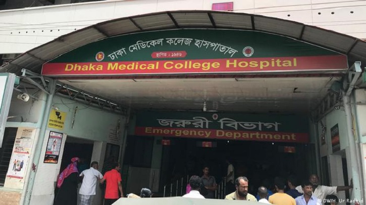 শাহবাগে ট্রাকের ধাক্কায় শিক্ষার্থীর মৃত্যু শাহবাগে ট্রাকের ধাক্কায় শিক্ষার্থীর মৃত্যু