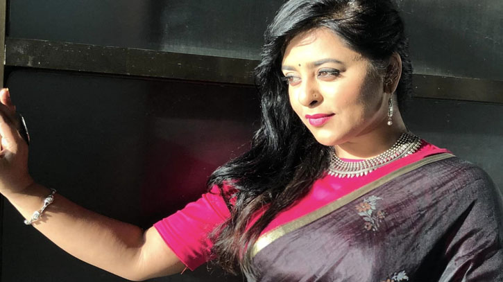 মা হতে আজকাল বাবা জরুরি নয়, আছে ভিন্ন পদ্ধতি: জ্যোতি