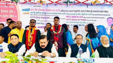 ২ স্কুলে পাঠদান বন্ধ রেখে ছাত্রলীগের সংবর্ধনা অনুষ্ঠান