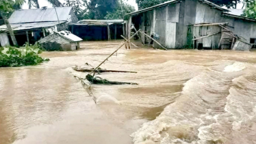 ঘূর্ণিঝড়ের মধ্যেই উপকূলে বন্যার পূর্বাভাস