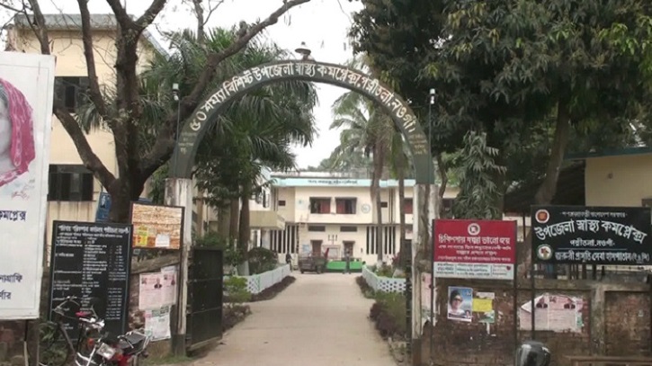 কুড়ালের কোপে বৃদ্ধ নিহত, হামলাকারীর স্ট্রোক করে মৃত্যু কুড়ালের কোপে বৃদ্ধ নিহত, হামলাকারীর স্ট্রোক করে মৃত্যু