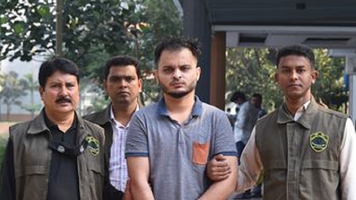 ছিনিয়ে নেওয়া জঙ্গিদের মোটা অঙ্কের টাকা দিয়েছেন রাফি: সিটিটিসি ছিনিয়ে নেওয়া জঙ্গিদের মোটা অঙ্কের টাকা দিয়েছেন রাফি: সিটিটিসি
