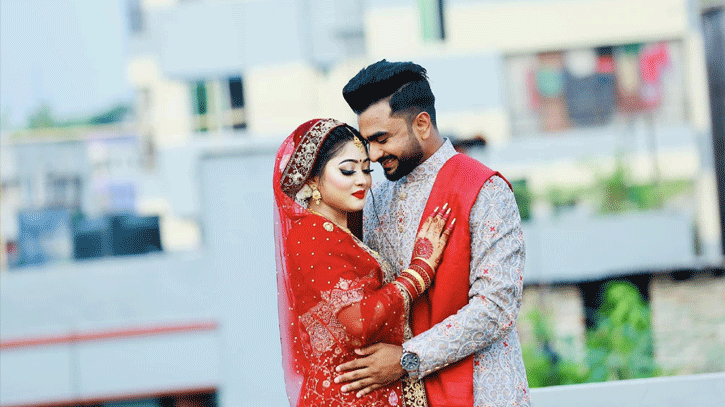 বিয়ে করলেন গায়ক ইমরান মাহমুদুল বিয়ে করলেন গায়ক ইমরান মাহমুদুল