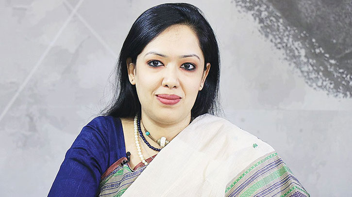 রুমিন ফারহানাকে অবাঞ্ছিত ঘোষণা রুমিন ফারহানাকে অবাঞ্ছিত ঘোষণা