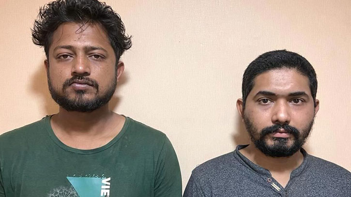 মোটরসাইকেল চুরির সময় ধরা পড়লো ঢাকা বিশ্ববিদ্যালয়ের ছাত্র মোটরসাইকেল চুরির সময় ধরা পড়লো ঢাকা বিশ্ববিদ্যালয়ের ছাত্র