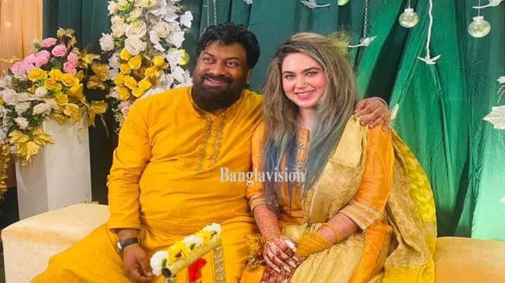 বাস্তব জীবনে তুলতুলকে বিয়ে করছেন ব্যাচেলর পয়েন্টের ‘হাবু ভাই’ বাস্তব জীবনে তুলতুলকে বিয়ে করছেন ব্যাচেলর পয়েন্টের ‘হাবু ভাই’