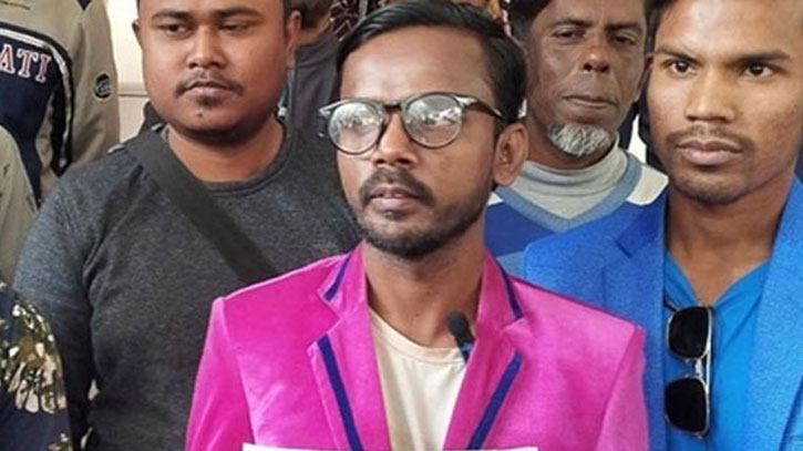 অল্প ব্যবধানে দুই আসনেই হারলেন হিরো আলম অল্প ব্যবধানে দুই আসনেই হারলেন হিরো আলম
