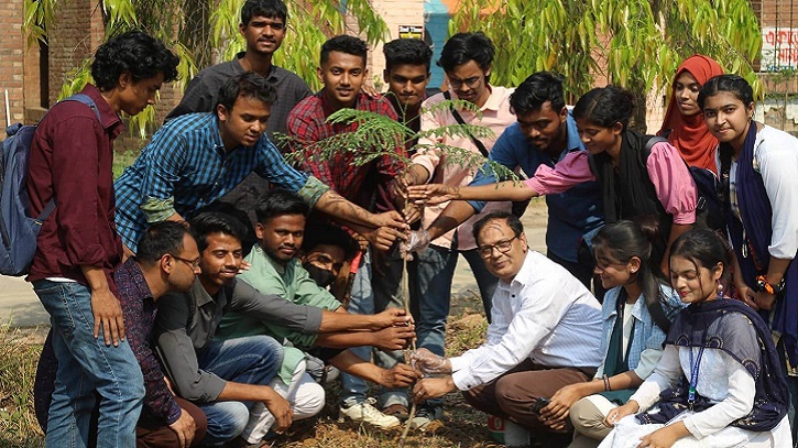 জাবির নবীন শিক্ষার্থীদের ব্যতিক্রমী উদ্যোগ জাবির নবীন শিক্ষার্থীদের ব্যতিক্রমী উদ্যোগ