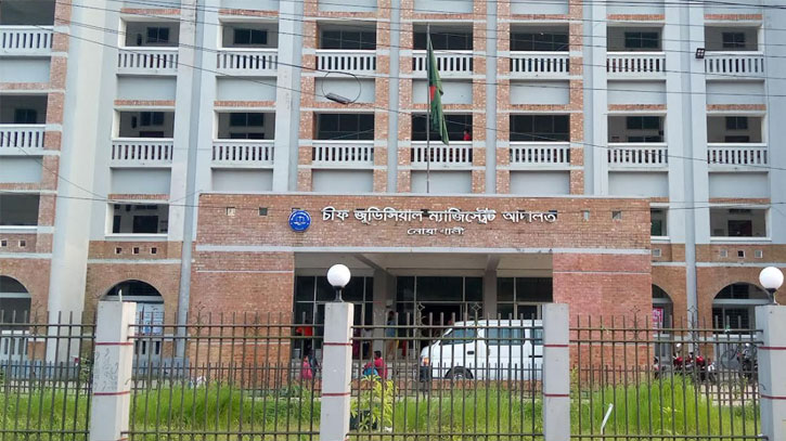 নোয়াখালীতে মায়ের হত্যাকারী ছেলেসহ ৭ আসামির ফাঁসির আদেশ নোয়াখালীতে মায়ের হত্যাকারী ছেলেসহ ৭ আসামির ফাঁসির আদেশ