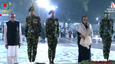 শহীদ মিনারে রাষ্ট্রপতি-প্রধানমন্ত্রীর শ্রদ্ধা