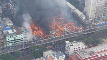 ফায়ার সার্ভিসের ৩ সদস্যসহ ১২ জন হাসপাতালে