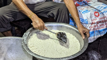 ২৫০ বছর ধরে একই স্বাদ ঘ্রাণ নিয়ে টিকে আছে যে কাঁচাগোল্লা