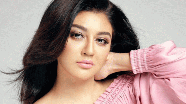 সিনেমার মানুষদের উপর ক্ষেপেছেন জয়া আহসান!