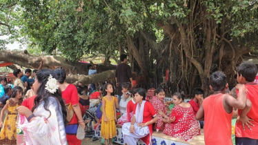 সোনারগাঁয়ে শুরু হয়েছে বউ মেলা
