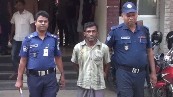 ৫ টাকার জন্য মারধরে যাত্রী নিহত, ভ্যানচালক গ্রেফতার ৫ টাকার জন্য মারধরে যাত্রী নিহত, ভ্যানচালক গ্রেফতার
