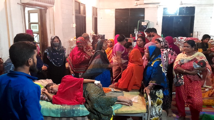 কুষ্টিয়ায় অবহেলায় নবজাতক মৃত্যুর অভিযোগ কুষ্টিয়ায় অবহেলায় নবজাতক মৃত্যুর অভিযোগ
