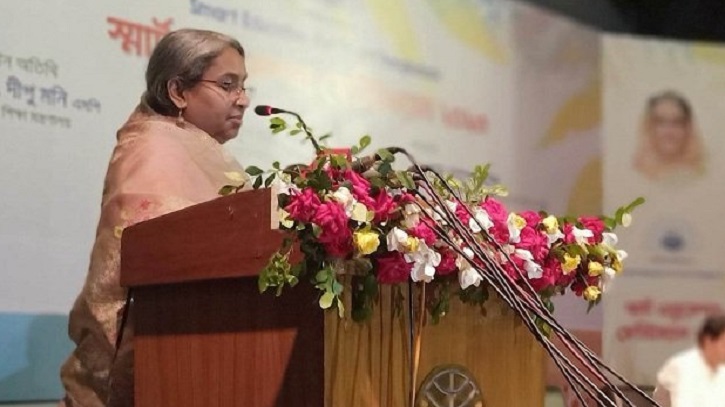 ২০২৬ সালে নতুন শিক্ষাক্রমে হবে এসএসসি পরীক্ষা: শিক্ষামন্ত্রী ২০২৬ সালে নতুন শিক্ষাক্রমে হবে এসএসসি পরীক্ষা: শিক্ষামন্ত্রী