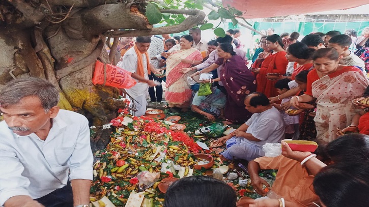 সাতক্ষীরায় অনুষ্ঠিত হল সনাতন ধর্মাবলম্বীদের মনসা ও বিশ্বকর্মা পূজা সাতক্ষীরায় অনুষ্ঠিত হল সনাতন ধর্মাবলম্বীদের মনসা ও বিশ্বকর্মা পূজা