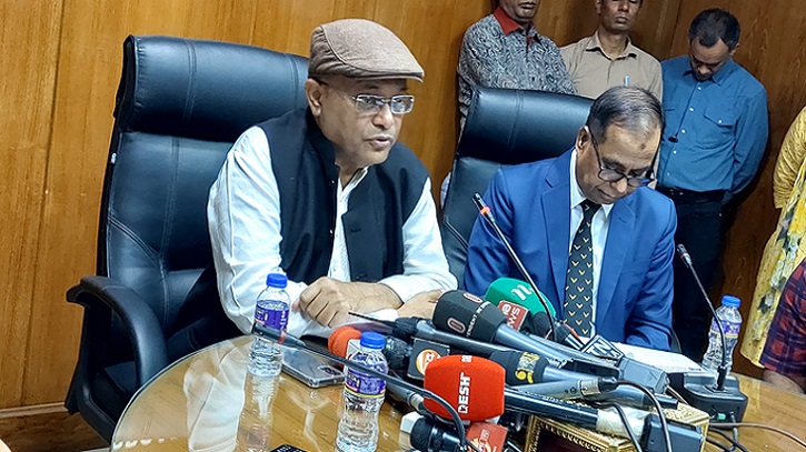 অনিয়মিত ‘দৈনিক পত্রিকা’র ডিক্লারেশন বাতিলে কাজ চলছে: তথ্যমন্ত্রী অনিয়মিত ‘দৈনিক পত্রিকা’র ডিক্লারেশন বাতিলে কাজ চলছে: তথ্যমন্ত্রী