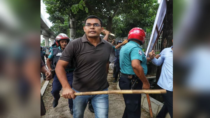 সাময়িক বরখাস্ত হলেন এডিসি হারুন, পাবেন খোরপোষ ভাতা
