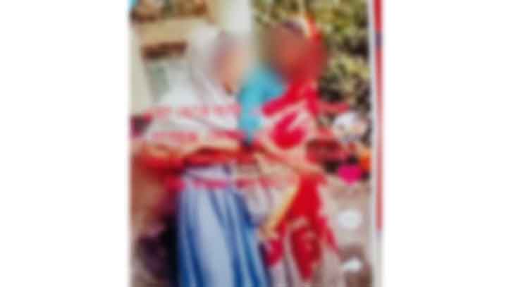 মা-মেয়েকে পিলারে বেঁধে টিকটক ভিডিও তৈরি!