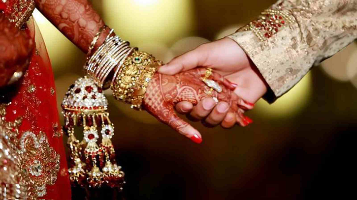 ইসলামিক রীতিতে যে ১৪ নারীকে বিয়ে করা হারাম ইসলামিক রীতিতে যে ১৪ নারীকে বিয়ে করা হারাম