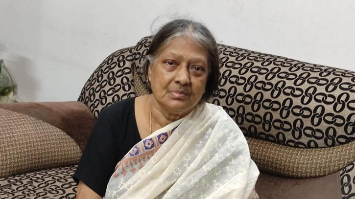 দুপুরে সন্তান হত্যার বিচার চেয়ে রাতে মারা গেলেন মা দুপুরে সন্তান হত্যার বিচার চেয়ে রাতে মারা গেলেন মা