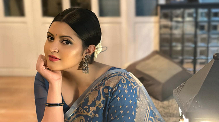 ছেলেকে নিয়ে দারুণ মুহূর্ত শেয়ার করলেন পরী মনি ছেলেকে নিয়ে দারুণ মুহূর্ত শেয়ার করলেন পরী মনি
