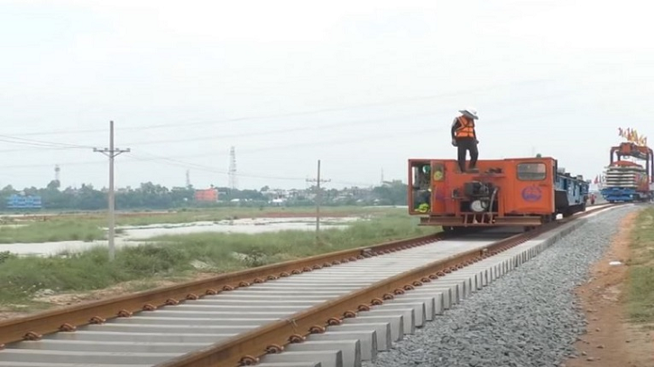 ঢাকা-মাওয়া অংশে পরীক্ষামূলক ট্রেন চলবে সেপ্টেম্বরে ঢাকা-মাওয়া অংশে পরীক্ষামূলক ট্রেন চলবে সেপ্টেম্বরে