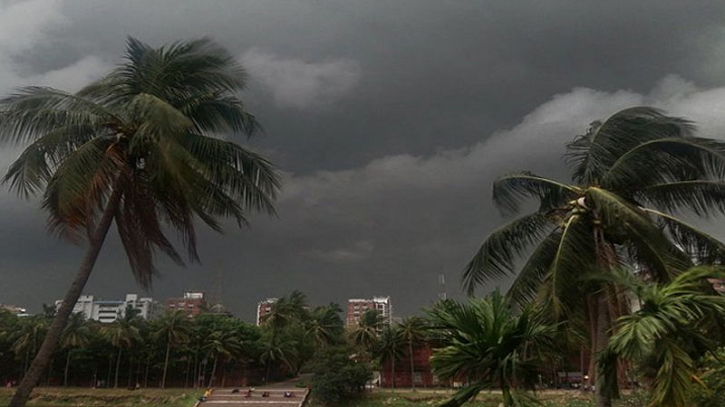 ২০ জেলায় ঝড়-বজ্রবৃষ্টির আশঙ্কা, নদীবন্দরে ১ নম্বর সতর্কতা ২০ জেলায় ঝড়-বজ্রবৃষ্টির আশঙ্কা, নদীবন্দরে ১ নম্বর সতর্কতা