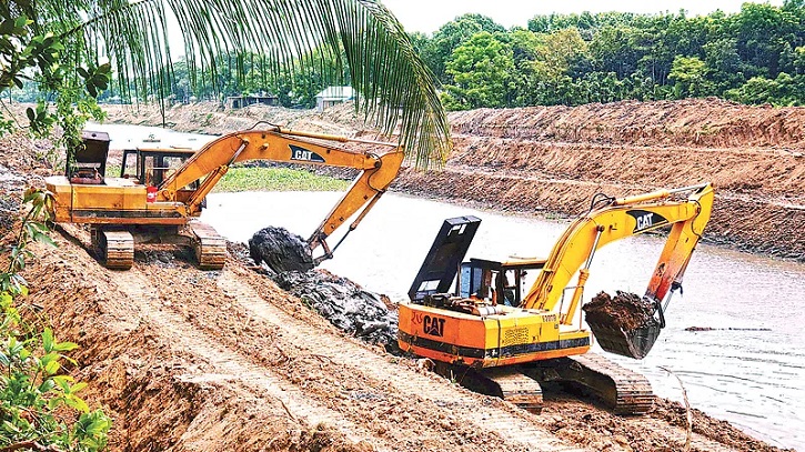 আড়াইশো কোটি টাকার প্রকল্প শেষেও গতি ফিরেনি কুমার নদে আড়াইশো কোটি টাকার প্রকল্প শেষেও গতি ফিরেনি কুমার নদে