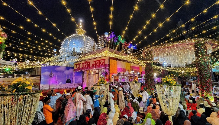 উপমহাদেশের আধ্যাত্মিক রাজধানী আজমির শরীফ উপমহাদেশের আধ্যাত্মিক রাজধানী আজমির শরীফ