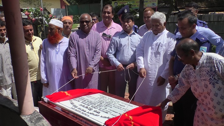 কুড়িগ্রাম প্রেসক্লাবের নতুন ভবনের ভিত্তিপ্রস্তর উদ্বোধন 